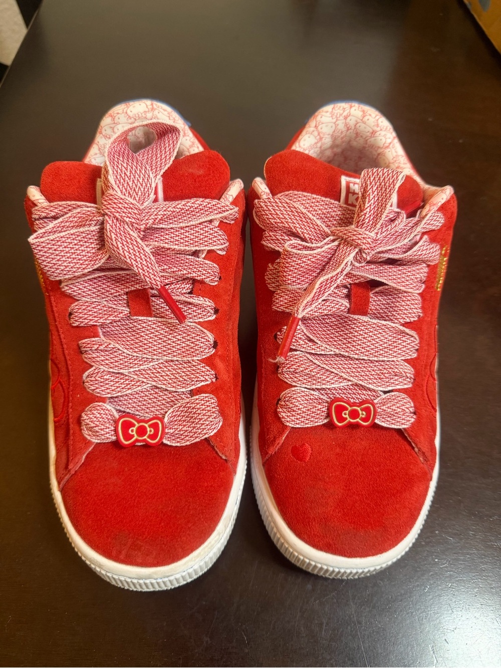 Puma x Hello Kitty Suede Red Sneakers Women’s 8.5 Sanrio Kawaii Y2K